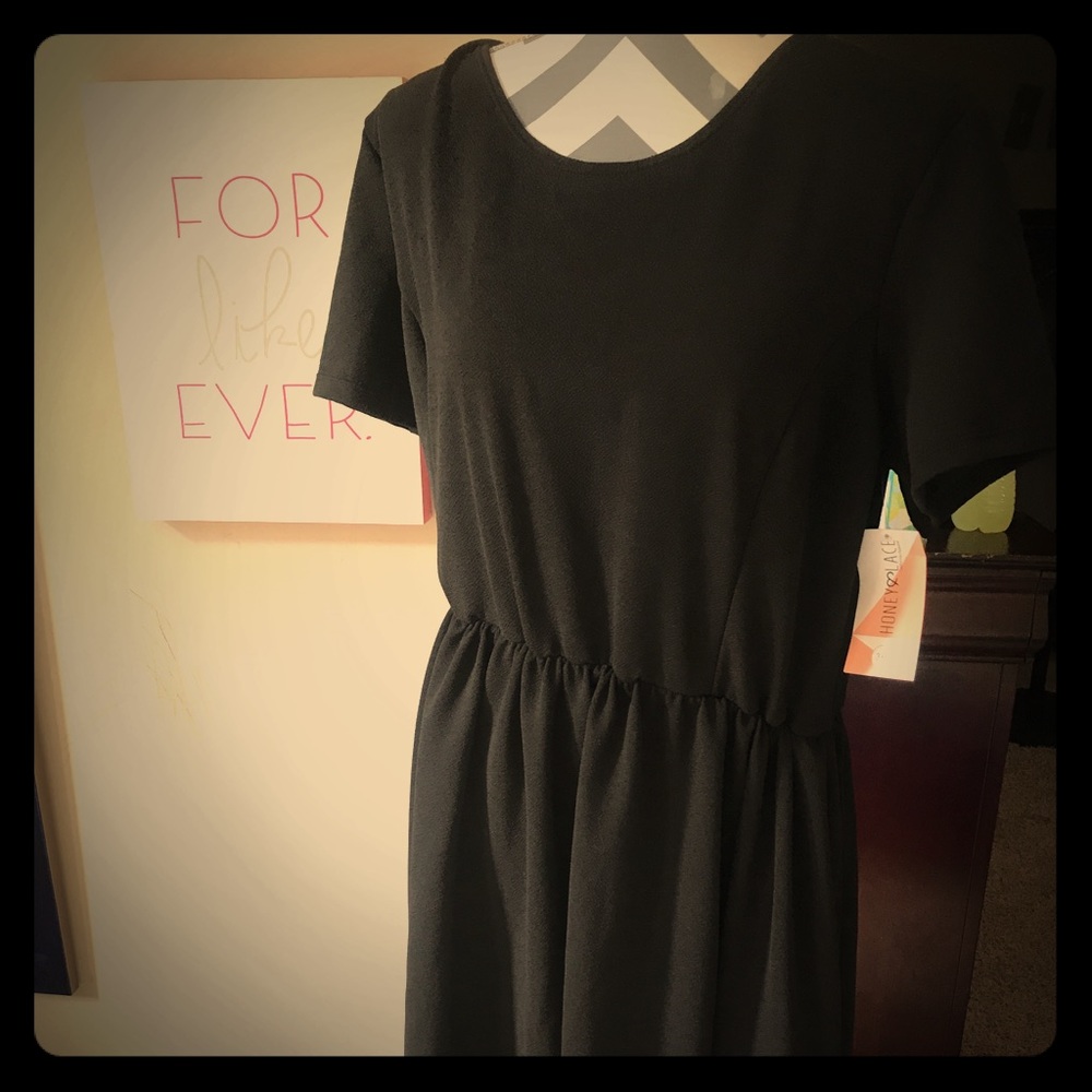 Honey and lace Malibu dress